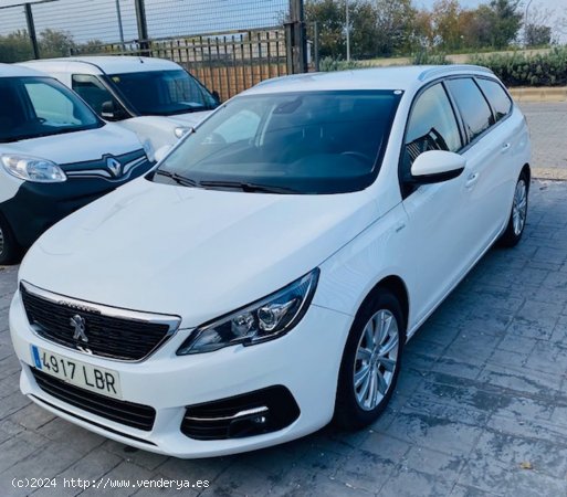 Peugeot 308 SW Style 1.5 BlueHDi 96KW 130CV - Arganda del Rey