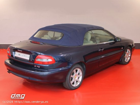 Volvo C70 2.5T Auto 193Cv - Rubí