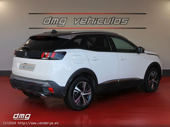 Peugeot 3008 1.2 PURETECH 96KW 130CV ALLURE SS 5p. - Rubí