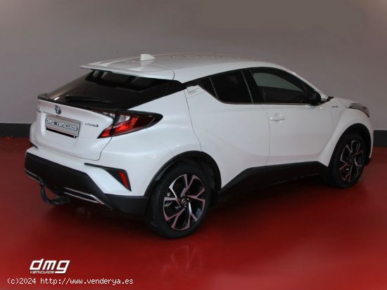 Toyota C-HR 2.0 180H Advance 5p. 184Cv - Rubí