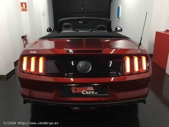 Ford Mustang 5.O CONVERTIBLE - Terrassa