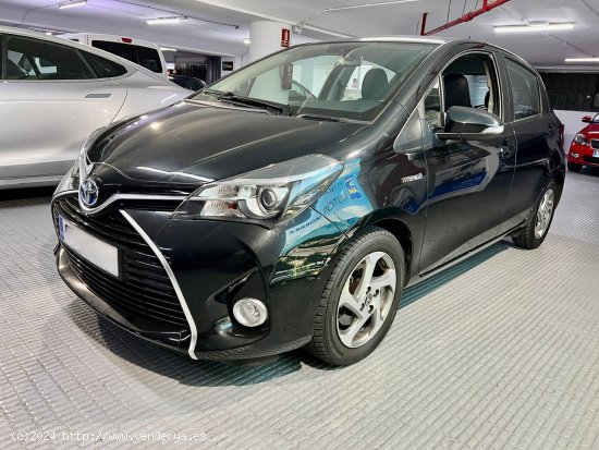 Toyota Yaris 1.5 Advance. Perfecto a toda prueba. Baterias nuevas ! - Barcelona