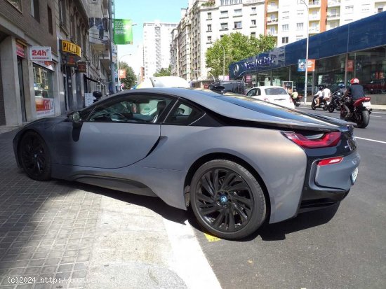 BMW i8 HYBRID - Barcelona