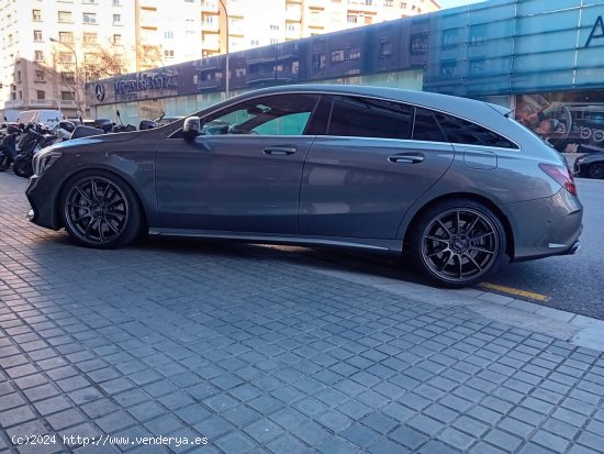 Mercedes CLA Shooting Brake 45 AMG 4 MATIC - Barcelona