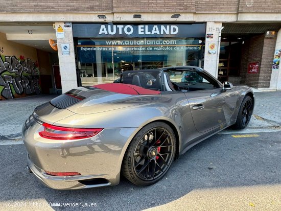 Porsche 911 CARRERA GTS CABRIO - Barcelona