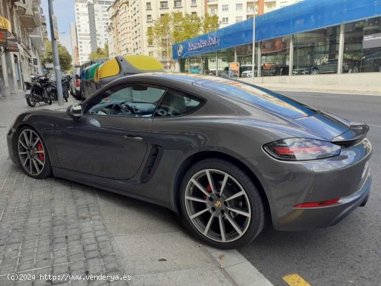 Porsche Cayman S 718 - Barcelona