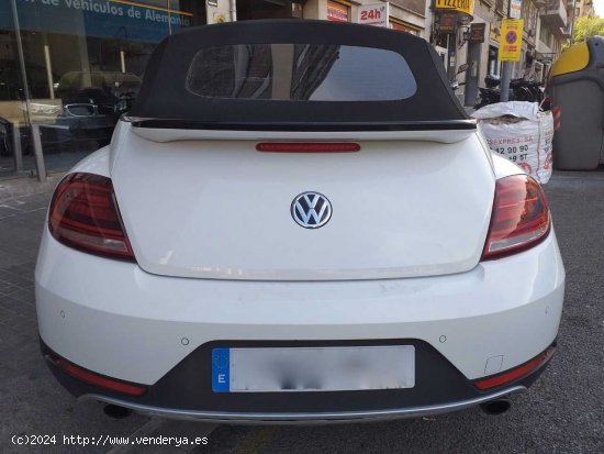 Volkswagen Beetle Cabrio 2.0 TSI DUNE - Barcelona