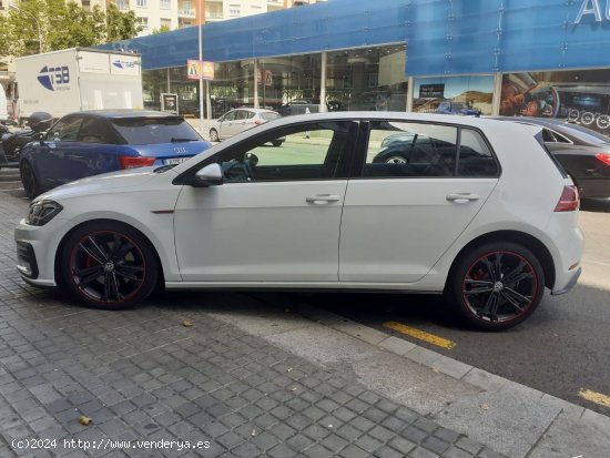 Volkswagen Golf 2.0 GTI VII - Barcelona