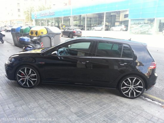 Volkswagen Golf VII 2.0 GTI Performance - Barcelona