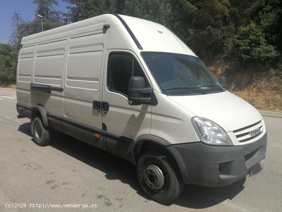  Iveco Daily 65c18 furgon gran volumen l4h4 - Arbúcies 