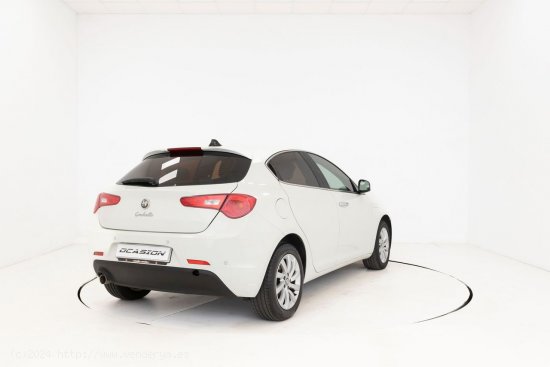 Alfa Romeo Giulietta 1.6 JTDM 120 cv - Toledo