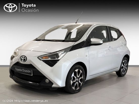  Toyota Aygo 1.0 70 x-play - Madrid 