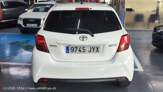 Toyota Yaris 1.3 100 cv - El Prat de Llobregat