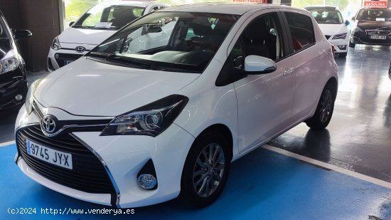 Toyota Yaris 1.3 100 cv - El Prat de Llobregat