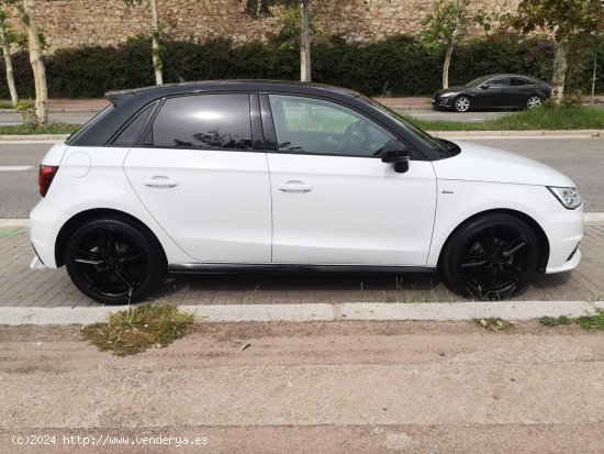 Audi A1  Sportback Adrenalin 1.0 TFSI 70kW S tron Sportback - Barcelona