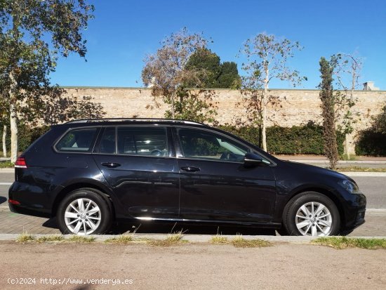 Volkswagen Golf Advance 1.6 TDI 85kW 115CV Variant - Barcelona