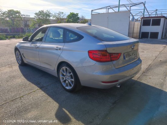 BMW Serie 3 318dA Gran Turismo Nacional Certificado en km y carrocería - Málaga