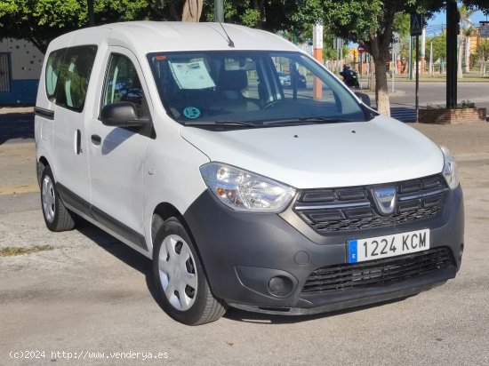 Dacia Dokker 15 DCI AMBIANCE 75 CV CERTIFICADO DE KILOMETROS Y CARROCERIA - Málaga