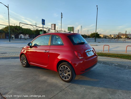 Fiat 500 1.0 Hybrid 51KW 70 CV Nacional Certificado en km y carrocería - Málaga