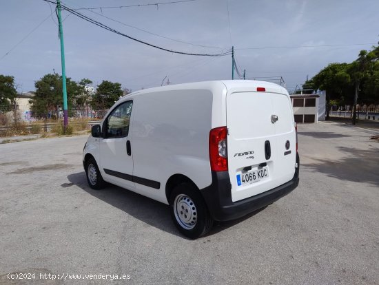 Fiat Fiorino Cargo FIAT Fiorino Cargo Base 1.3 Mjet 80 CV MT5 E6 - Málaga