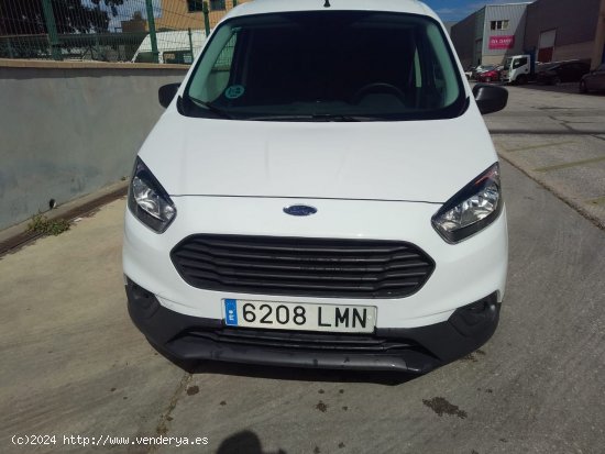 Ford Transit Courier Van 1.5 TDCi 100 CV AÑO 2021 CERTIFICADO DE KILOMETROS Y CARROCERIA - Málaga