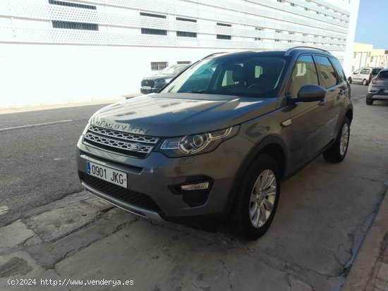 Land-Rover Discovery Sport 2.0 TD4 150CV 4X2 HSE - Málaga