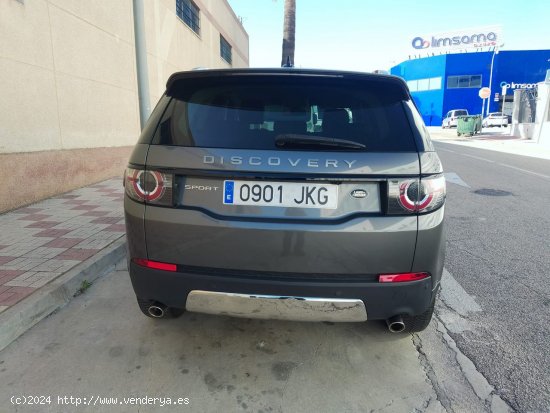 Land-Rover Discovery Sport 2.0 TD4 150CV 4X2 HSE - Málaga