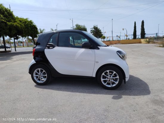 Smart Fortwo 52kW 71CV COUPE - Málaga