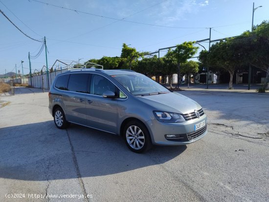 Volkswagen Sharan 2.0 TDI  STYLE 180 CV FULL EQUIPÒ CERTIFICADO DE KILOMETROS Y CARROCERIA - Málag