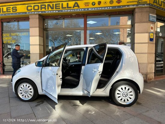 Volkswagen up! 1.0 12V BlueMotion 75 cv - Cornellà