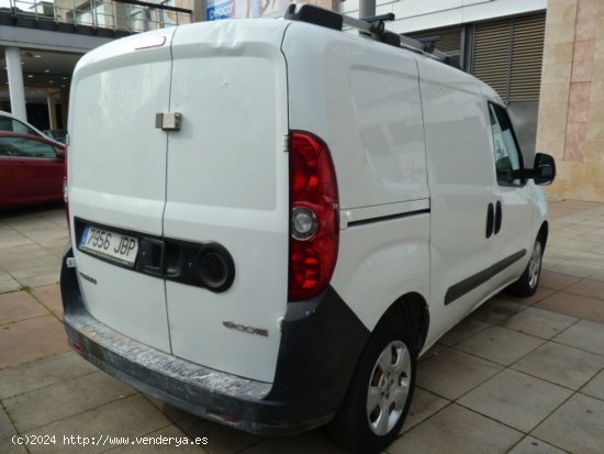 Opel Combo Combo Cargo 1.3 CDTI L1 H1 Normal TOTALMENTE REVISADA - Montcada i Reixac