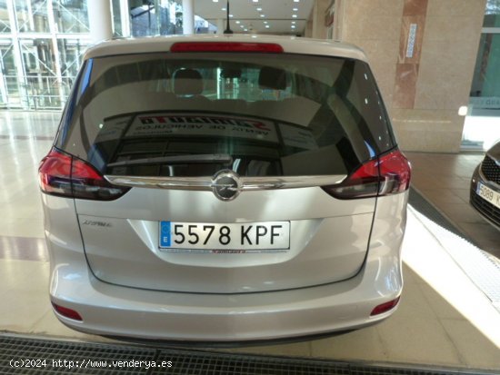 Opel Zafira Tourer    Zafira 1.6 CDTi SS 99kW 134CV Family 5p. un solo propietario, libro de revisio