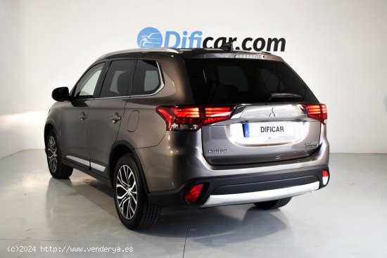 Mitsubishi Outlander Motion 2WD - Molins de Rei