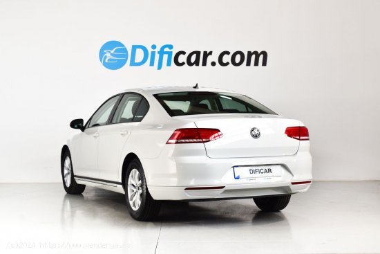 Volkswagen Passat 1.6TDI EDITION DSG7 120CV - Molins de Rei