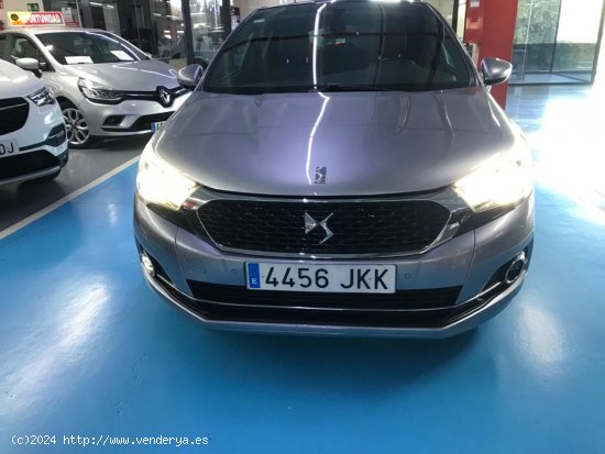 DS Automobiles DS 4 Crossback 1.2 130CV STYLE - El Prat de Llobregat