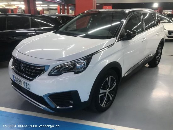 Peugeot 5008 1.5 HDI 130CV ALLURE - El Prat de Llobregat