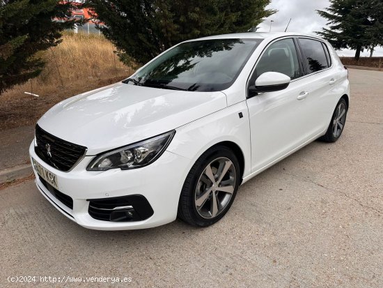 Peugeot 308 1.2 puretech 130 tech edition - Burgos