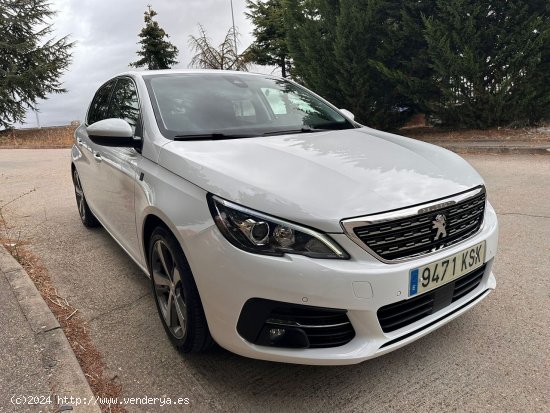 Peugeot 308 1.2 puretech 130 tech edition - Burgos