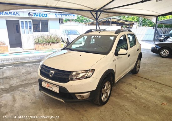 Dacia Sandero Stepway DCI 90 EU6 - Cornella de Terri