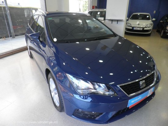 Seat Leon ST 1.2 TSI STYLE ETIQ. AMB. VERDE C 75.000 KM CON LIBRO REVIS. - Barcelona