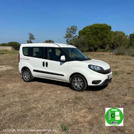  Fiat Doblo año 2020 - ROSES 