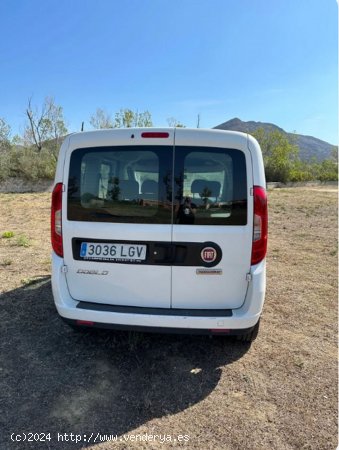 Fiat Doblo año 2020 - ROSES