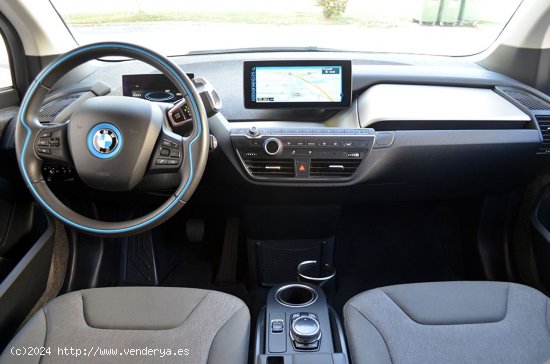 BMW i3 170cv, 100% eléctrico - VILLARES DE LA REINA