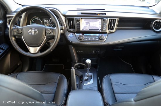 Toyota Rav4 2.5 Hybrid 2wd Advance Pack Drive 197cv - VILLARES DE LA REINA