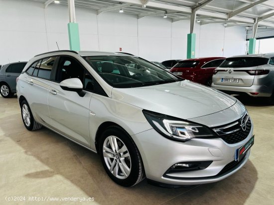 Opel Astra Sports Tourer  1.6CDTI BUSINESS 110CV - Utrera