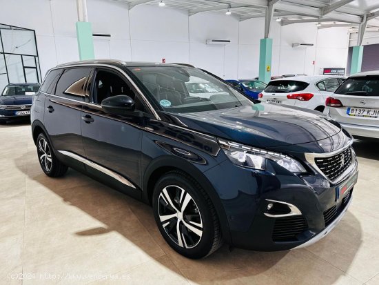 Peugeot 5008 1.5BLUEHDI S&S GT LINE 130cv 7plaza - Utrera