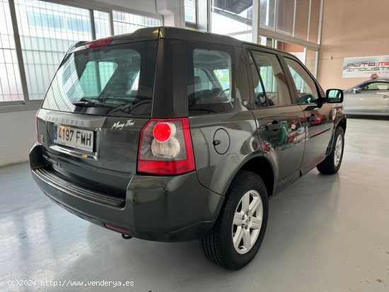 Land-Rover Freelander 2.2 Td4 S 160CV - Reus