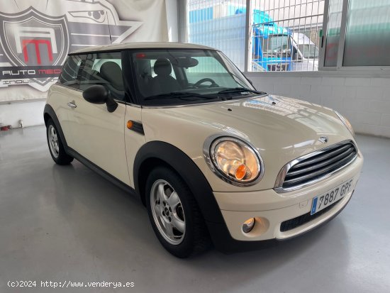 MINI One 1.4i - Reus