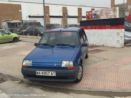 Renault R5 Blue jeans - Málaga