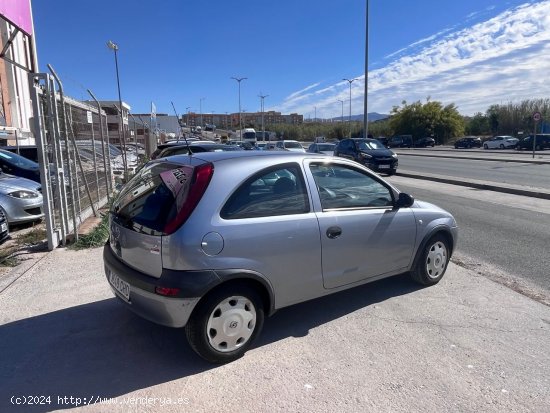 Opel Corsa 1.2 - Málaga